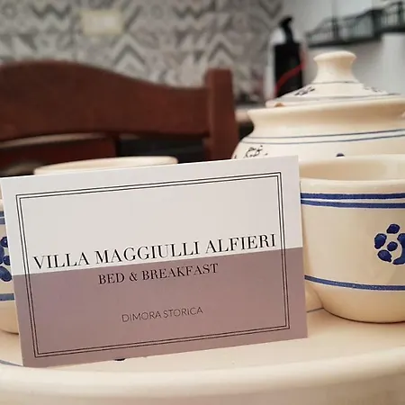 Maggiulli Alfieri - Dimora Storica ベッド・アンド・ブレックファスト