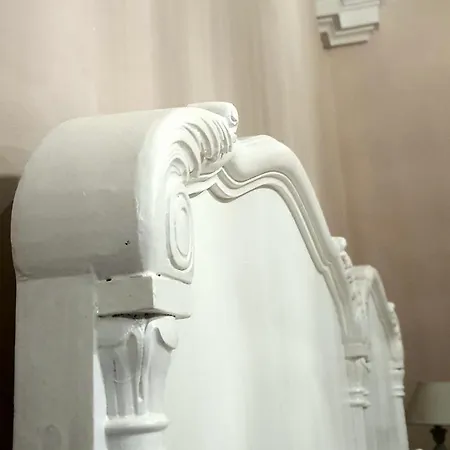 Maggiulli Alfieri - Dimora Storica Oda ve Kahvaltı Lecce